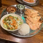 アジアンダイニング　ヤミー - 