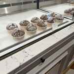 アンジェリーナ - 