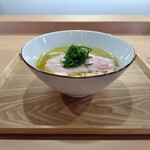 中華そば 幸楽 - 塩らぁ麺(トリュフ塩に変更)　リニューアル後