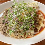 中華そば 仁平 - 汁なし担々麺(大盛り)