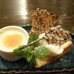 神戸座屋 - 「デザート」（柚子プリン、柚子シフォン、柚子アイス、胡麻せんべい）
