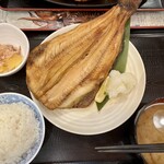 タカマル鮮魚店 - ホッケは肉厚で大満足