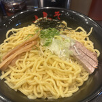 油そば 東京油組総本店 - 料理写真:提供時