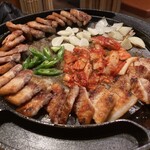 豚ブザ 池袋店 - 