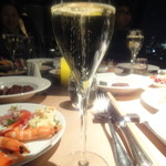 ビューアンドダイニングザスカイ - スパークリングワイン