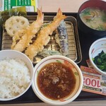 天丼・天ぷら本舗 さん天 宇治木幡店 - 