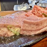 炭火焼肉ぐら - 