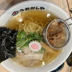 貝・刺身専門店 しらはら みなとみらい一番街 - カツオ出汁が最高なシンプルラーメン
