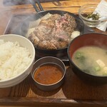 豚ステーキ　十一 - 