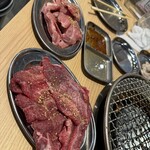 大衆焼肉ホルモンたけし - 