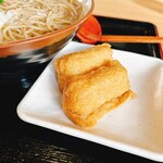 そばの神田 - 2個で100円は素晴らしい✨