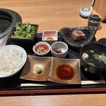 柳橋焼にく わにく - 