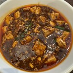 中国旬菜 茶馬燕 - 麻婆豆腐は山椒効いててスパイシーだが普通かな。