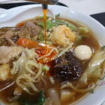 餃子の王将 - ラー油投入～♪