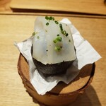 RADICE - イカスミドーナツで中にも烏賊が入ってる