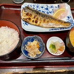 炭火焼専門食処 白銀屋 - 