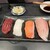 すしと天ぷらとやすだ - 料理写真:鮪、烏賊、サーモン、鰤？