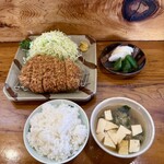 とんかつ あづま - 