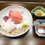 片折 - 刺身(氷見港) ぶり、ぶり心臓、あおりいか