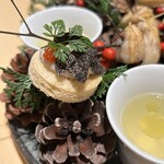 Ecru 117 - ・鶏のマッシュルームムースと黒トリュフ　森林風 