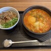 カルビ丼とスン豆腐専門店 韓丼 栗東店