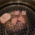 SATOブリアン - 厚切りタン塩(焼き)