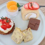 タスメット カフェ - 【2025.12】1stアニバーサリープレート(ドリンク付き・税込2,400円)