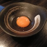 SATOブリアン - 生卵(糸島市産つまんでご卵)