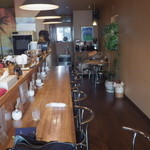 カウンター席