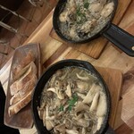 牡蠣とワインと魚と肉と。元住吉にて - 