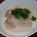 まほろば - 泡白湯のトリュフ