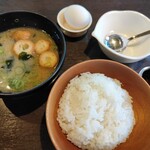 びっくりドンキー - 料理写真:卵かけご飯