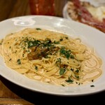 イタリアンバー ボッチャーノ ビア＆ワイン - 雲丹のクリームソースのスパゲッティ