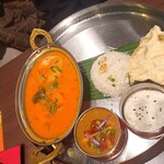 バンゲラズキッチン - 