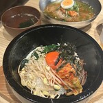 肉ホルモン処 萬 - 