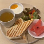 fruit cafe Saita!Saita! - 料理写真:パニーニランチ 税込900円（R7.6時点）