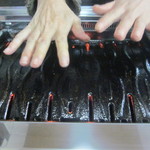 焼肉鴻漸 - 焼くところはアーチ型です。