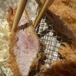 とんかつ MIDORIYA - ヒレカツの断面