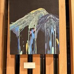 とんかつ MIDORIYA - 壁に掛けられている絵画（販売中）