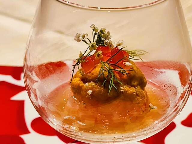 Petit Restaurant Bouquet de France restaurant in Aomori, Japan