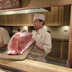 青蓮院門跡前 月おか - 