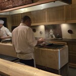 青蓮院門跡前 月おか - 