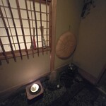 青蓮院門跡前 月おか - 