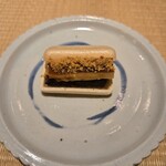 青蓮院門跡前 月おか - 