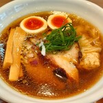 横浜淡麗らぁ麺 川上 - 