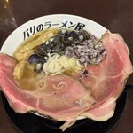 パリのラーメン屋 - 