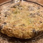 ヴォメロ - 黒トリュフとマッシュルームのイタリア風オムレツ