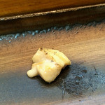 寿司栄 - みる貝のきも。限りなくトロトロでまいうー！