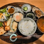 キテハ食堂 - 料理写真:塩麹野菜天ぷら