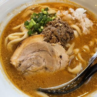 魚骨ラーメン 鈴木さん_1